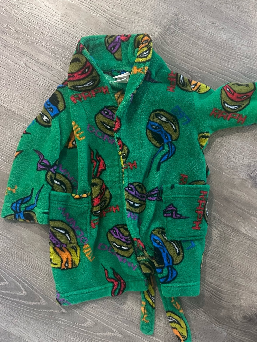 Teenage Mutant Ninja Turtles Green Kids Robe (small hole in collar)
